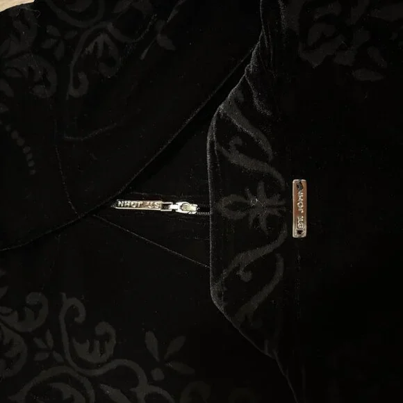 St. John Sport Zip Jacket Black Damask Detail - Size L - Picture 6 of 6